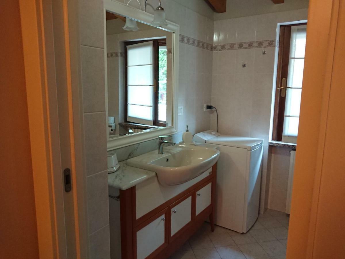 Il Carpino Bianco Bilocale Apartment Puegnago del Garda Exterior photo