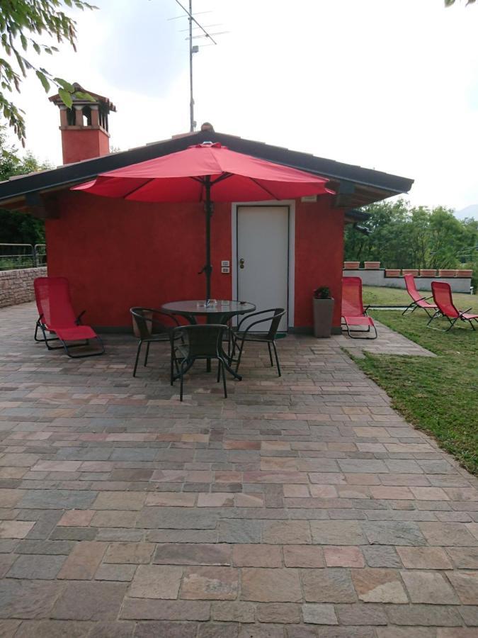 Il Carpino Bianco Bilocale Apartment Puegnago del Garda Exterior photo