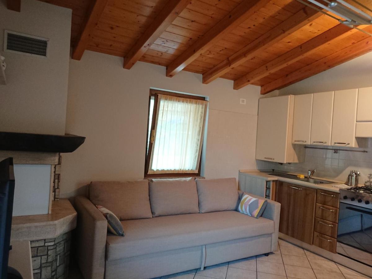 Il Carpino Bianco Bilocale Apartment Puegnago del Garda Exterior photo