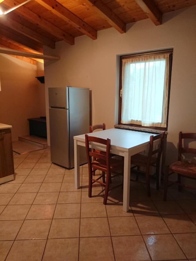 Il Carpino Bianco Bilocale Apartment Puegnago del Garda Exterior photo