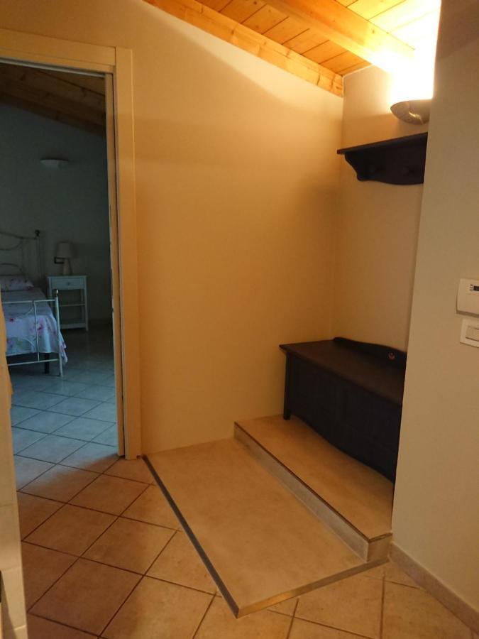 Il Carpino Bianco Bilocale Apartment Puegnago del Garda Exterior photo